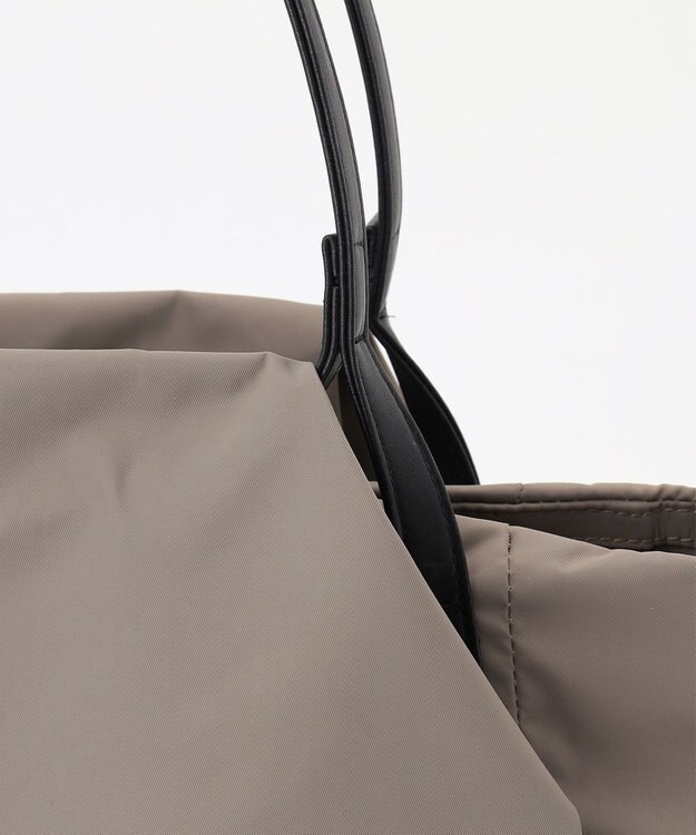 Y'SACCS 【MIPAN regen】ふんわりタックトート　Mサイズ グレージュ