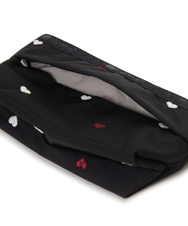 LeSportsac SMALL SLOAN COSMETIC/レッド/ホワイトハートEMB レッド/ホワイトハートEMB