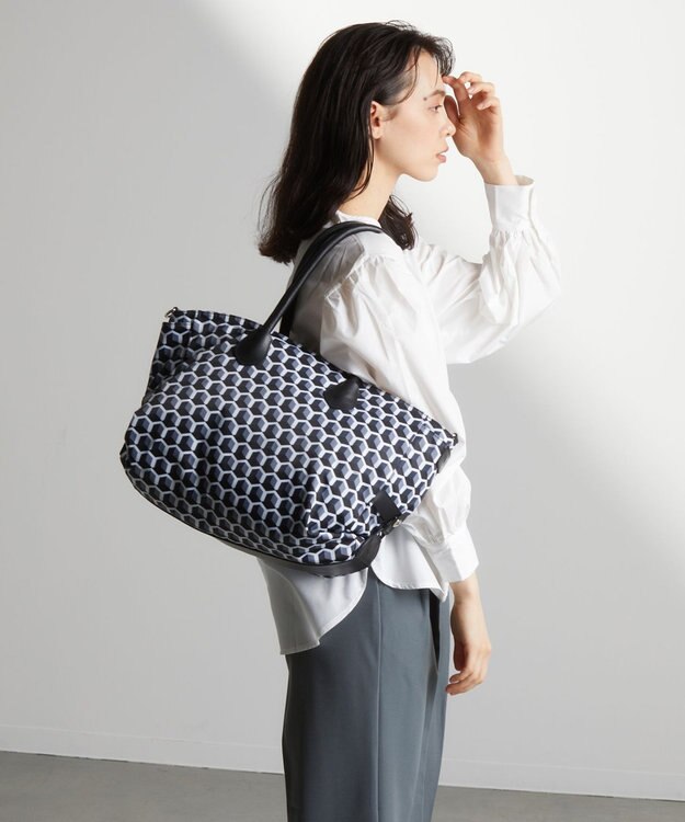 Y'SACCS キュービックモノグラム　2WAYトート　Mサイズ ブラック