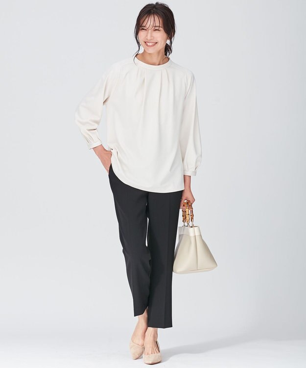 23区 トリアセダブルジョーゼット パンツ ブラック系