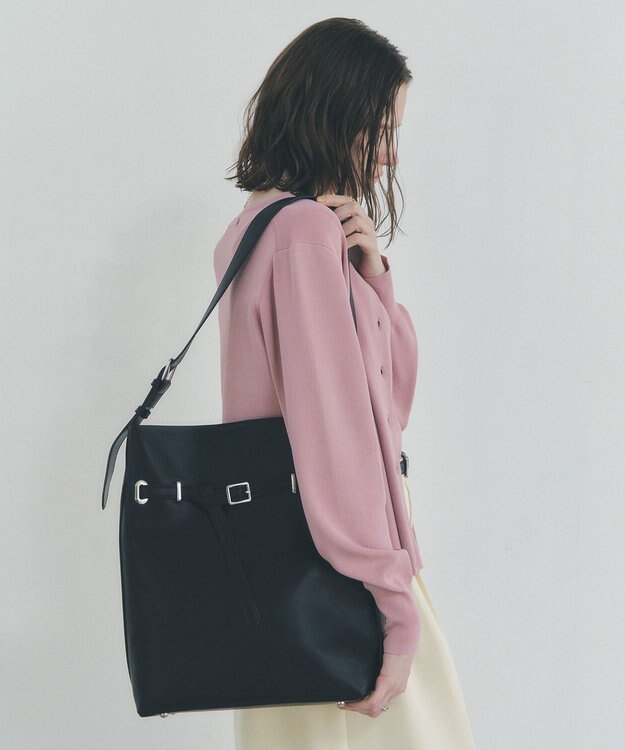 YECCA VECCA ベルトデザインワンハンドルショルダーバッグ Black