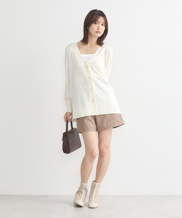 earth music&ecology レーヨンルーズＶネックカーディガン Ivory