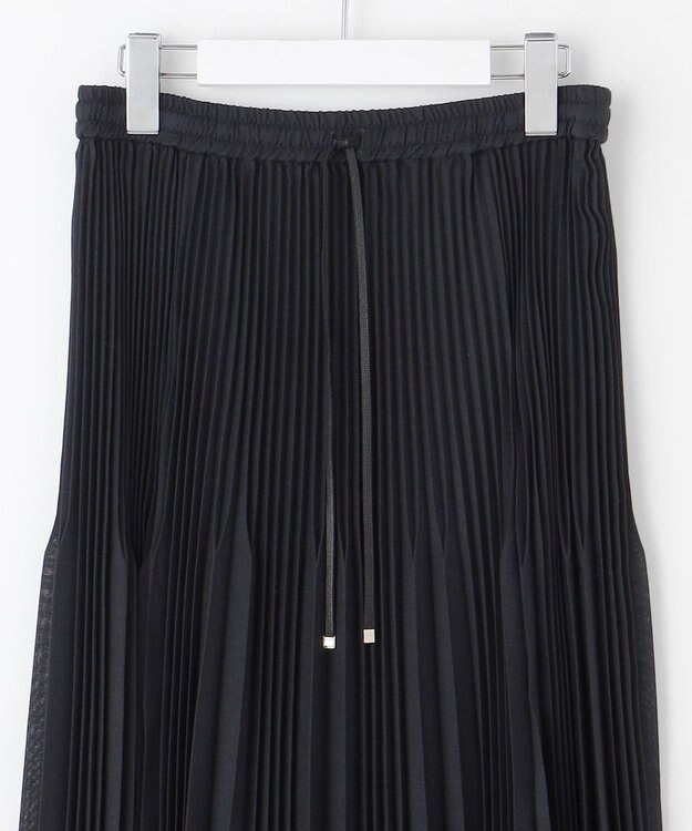 自由区 【カトリエムブーケ】Plis aleatoires シアープリーツスカート ネイビー