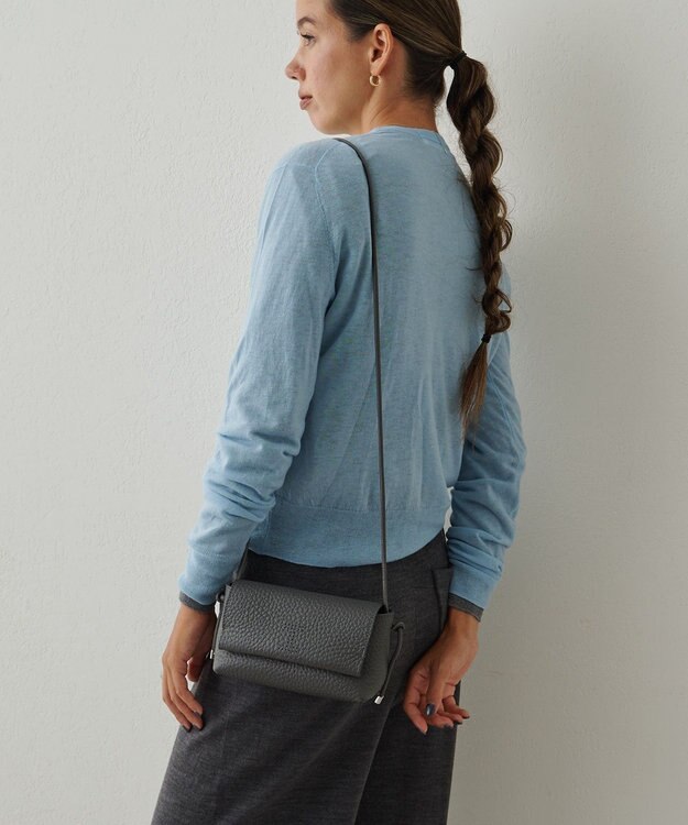 IACUCCI ＜Oggi 10月号掲載＞アルブメ ALCE グレー