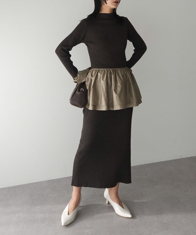 Green Parks フリルベルト付ニットワンピース Khaki