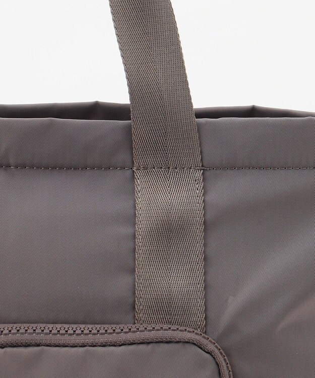 TOCCA 【WEB＆一部店舗限定】METRO NYLON TOTE L トートバッグ L ベージュ系