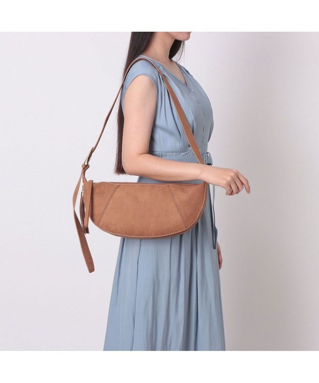 UNBILLION カシュカシュ cachecache / スエードフリンジ引手ショルダー キャメル