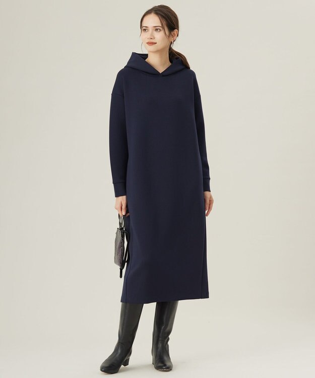 自由区 L 【WEB限定・洗える】マットストレッチダンボールフーディー ワンピース ネイビー