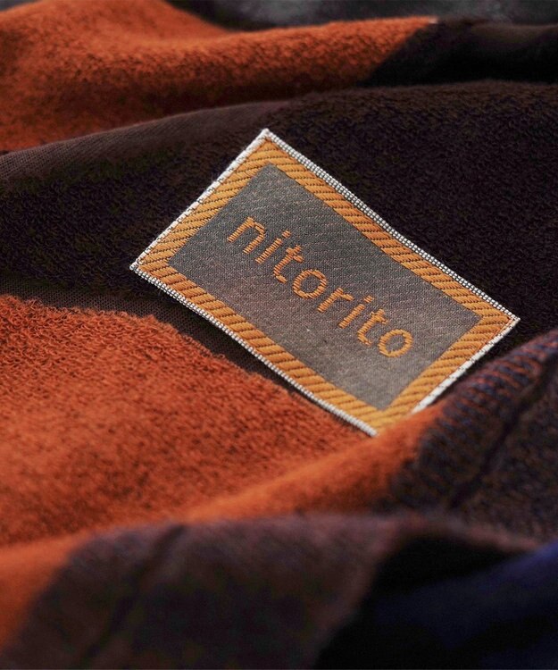 nitorito 【UNISEX】safflower オリジナル紅花柄 ストール navy