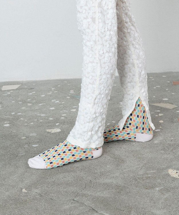 TRICOTE 市松チェックバンピーソックス【UNISEX】 80IVORY