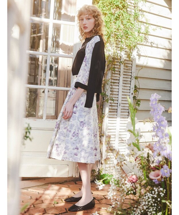 TOCCA 【大人百花掲載】BOTANICAL GARDEN PARTY KNIT プルオーバー ブラック系