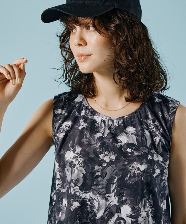 San-ai Resort（三愛水着楽園） 【水陸両用】　プリントカップ付きトップス　M・L　【Reir（レイール）】 ブラック