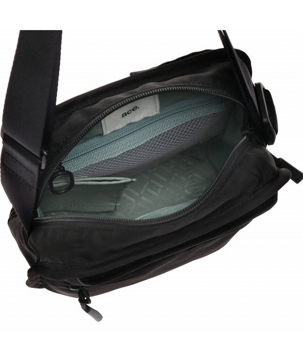 ACE BAGS & LUGGAGE ace. エース ファニップ ショルダーバッグ タテ型 67291 ブラック