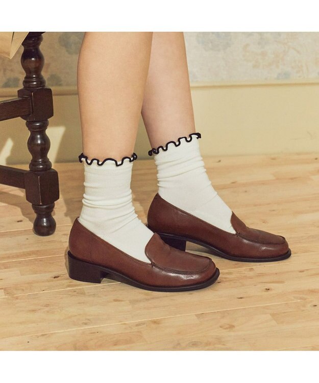 ing <ing>ヒールローファー ブラウン