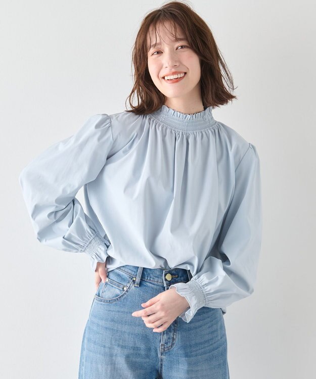 ANY フリルネックブラウス サックス