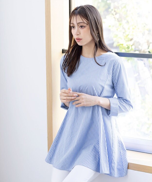 Tiaclasse L 【小倉優子さん着用・選べる袖TYPE・洗える】バックフレアチュニック 七分袖サックスストライプ