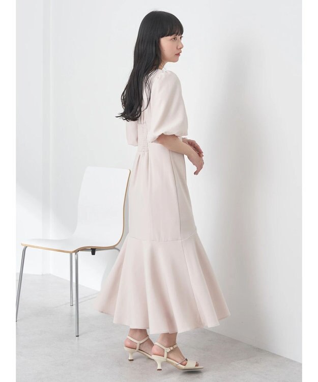 earth music&ecology フロントボタン裾フレアワンピース Beige