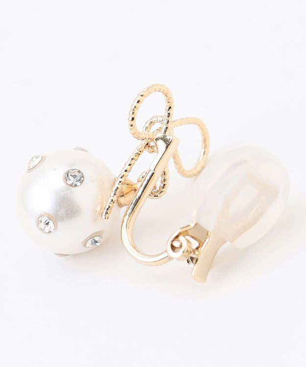 組曲 リボングリッターパールライク イヤリング ゴールド系