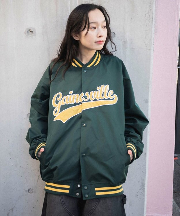 WEGO 【ユニセックス着用ITEM/MLサイズ展開】ワッペンロゴスタジャン ダークグリーン