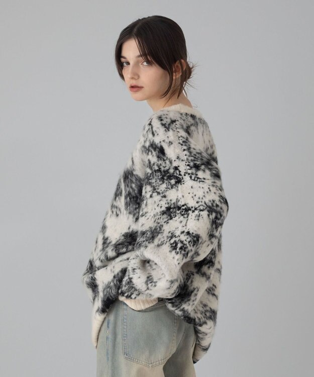 WEGO 【ユニセックス着用ITEM/MLサイズ展開】ファジーパターンプルオーバー オフホワイト