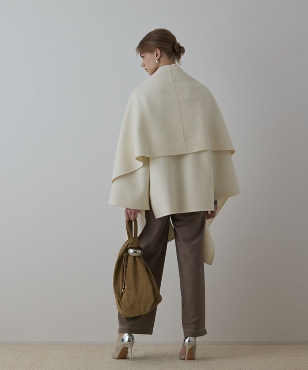 GRACE CONTINENTAL ストール付リバージップブルゾン キナリ