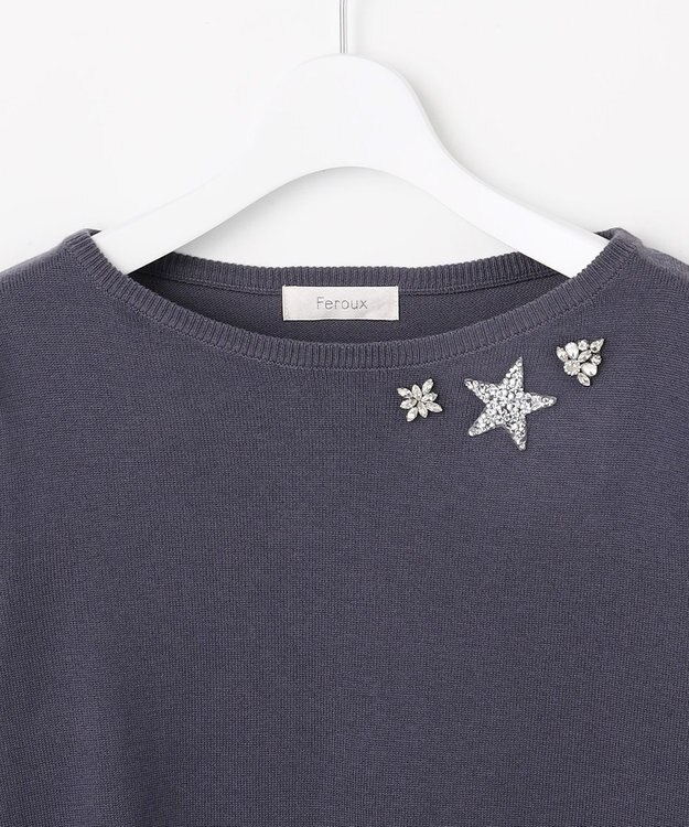 Feroux ブローチデザインニット プルオーバー ネイビー系