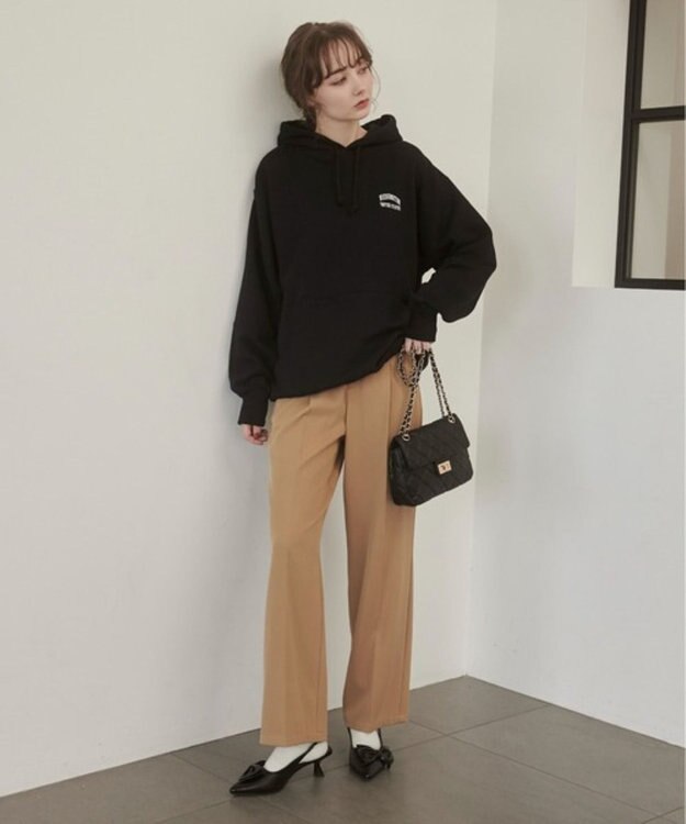 WEGO 【ANGIE VINTAGE】ワンポイント刺繍スウェットパーカー ブラック