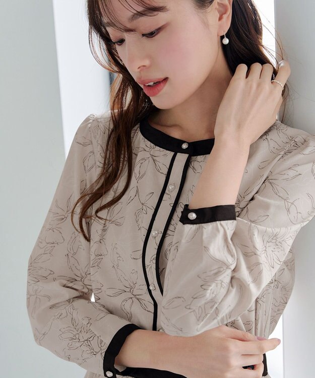 Tiaclasse L 【安田美沙子さん着用・新色/XSサイズ追加・洗える】フラワープリント配色ワンピース ベージュ