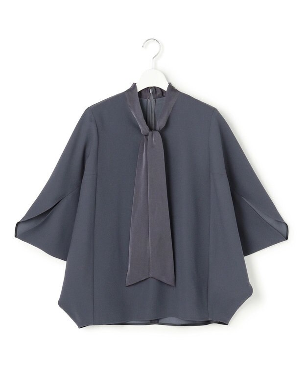 ICB 【新色追加・WEB限定カラーあり】FluidBackSatin ドルマンスリーブボウタイブラウス ダルブルー