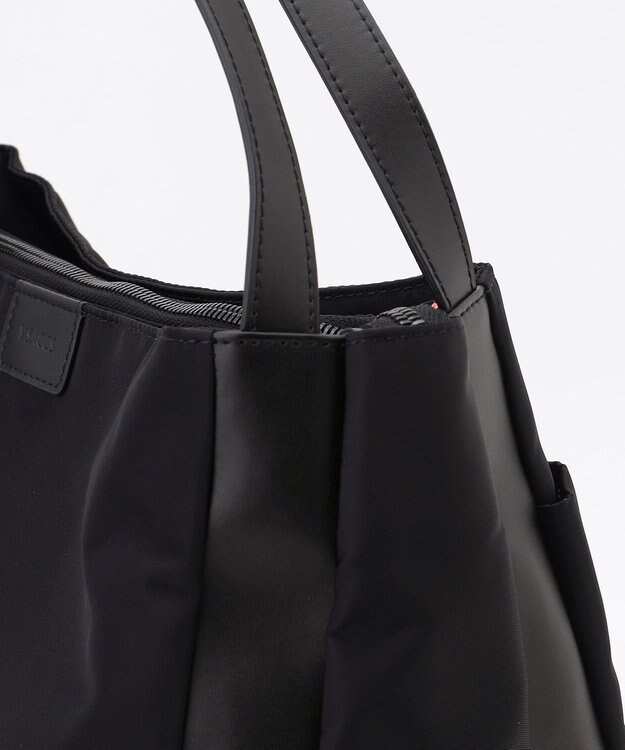 Y'SACCS 【大人のおしゃれ手帖10月号掲載】市川実和子×Y'SACCS　ナイロンすっきりトート ブラック