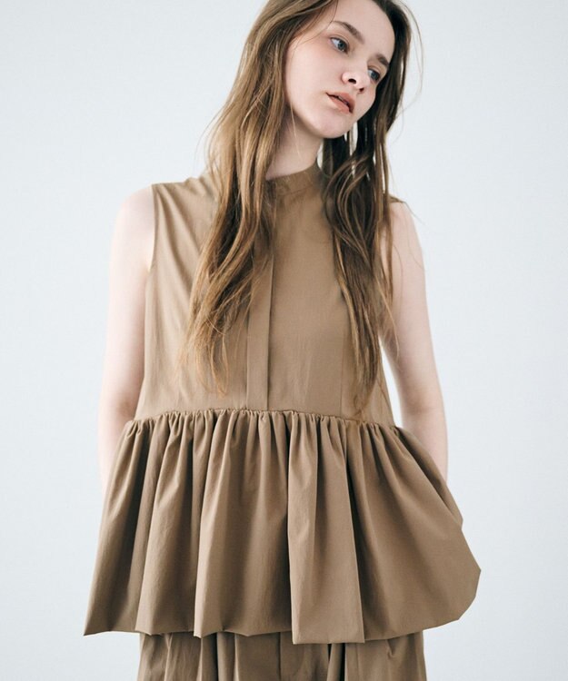 uncrave クールタッチカラータイプライター ペプラムブラウス