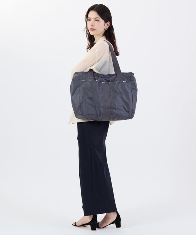 GYM TOTE BAG/シャドウグレーC / LeSportsac | ファッション通販 GYM TOTE BAG/シャドウグレーC / LeSportsac | ファッション通販