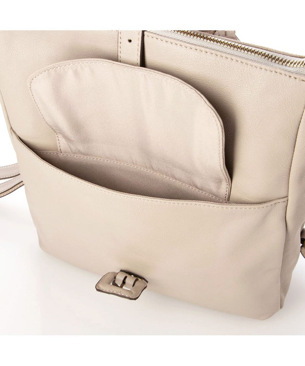 UNBILLION アトランタ ATLANTA / やぎ革軽量ボックス型リュック ベージュ