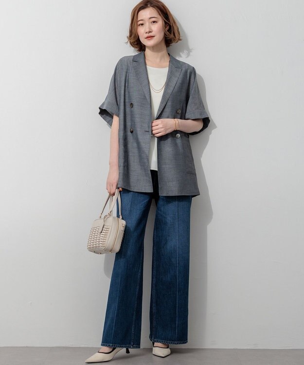 23区 【FUDGE掲載/滝沢眞規子さん着用/RED CARD TOKYO×23区】 センタープレス デニム ワイド パンツ ミッドブルー系