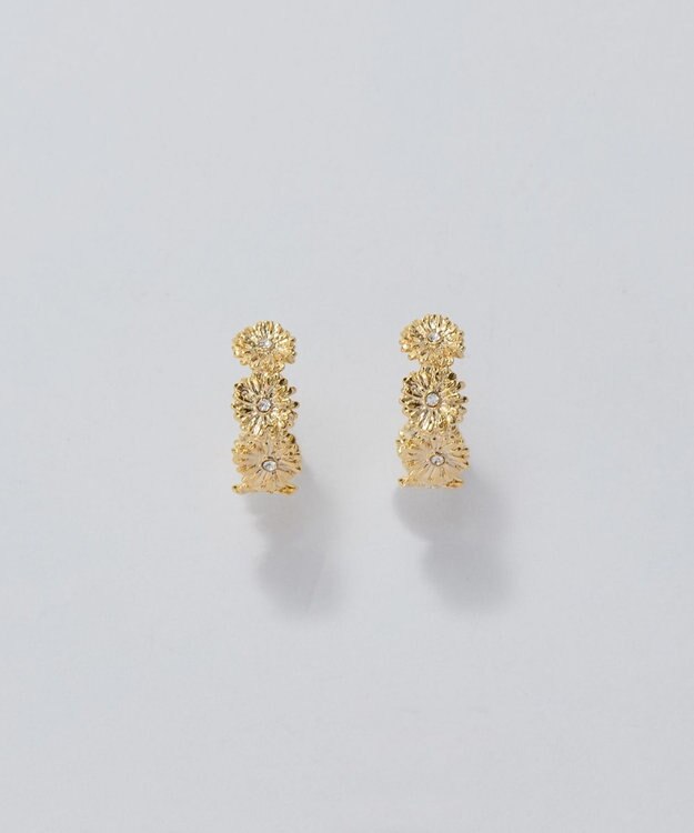 Phoebe 【痛くないシリーズ/金属アレルギー対応】マーガレットフラワーフープライトフィットイヤリング　ゴールド ゴールド