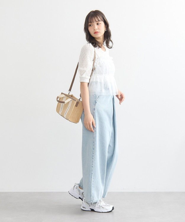 earth music&ecology ＳＥＴ２点フラワープルオーバー＋チュールビスチェ Off White