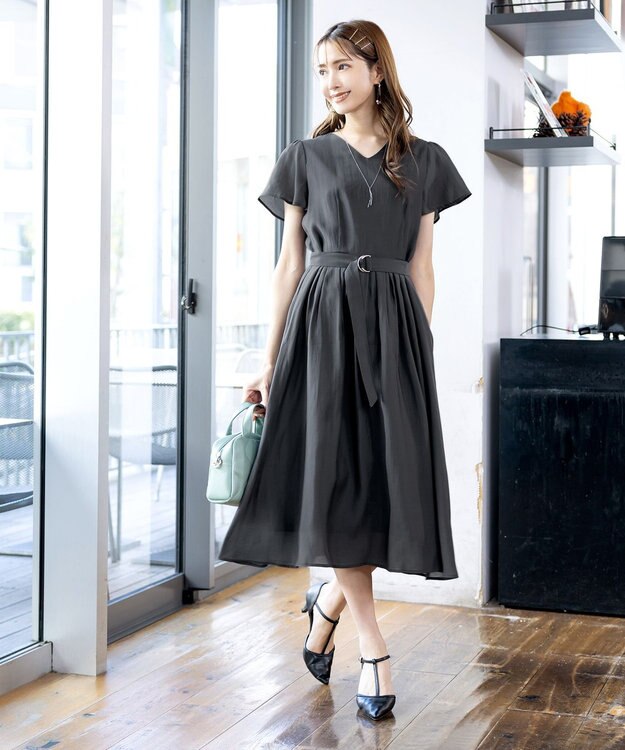 Tiaclasse 【洗える】大人上品なシアータックワンピース チャコールグレー