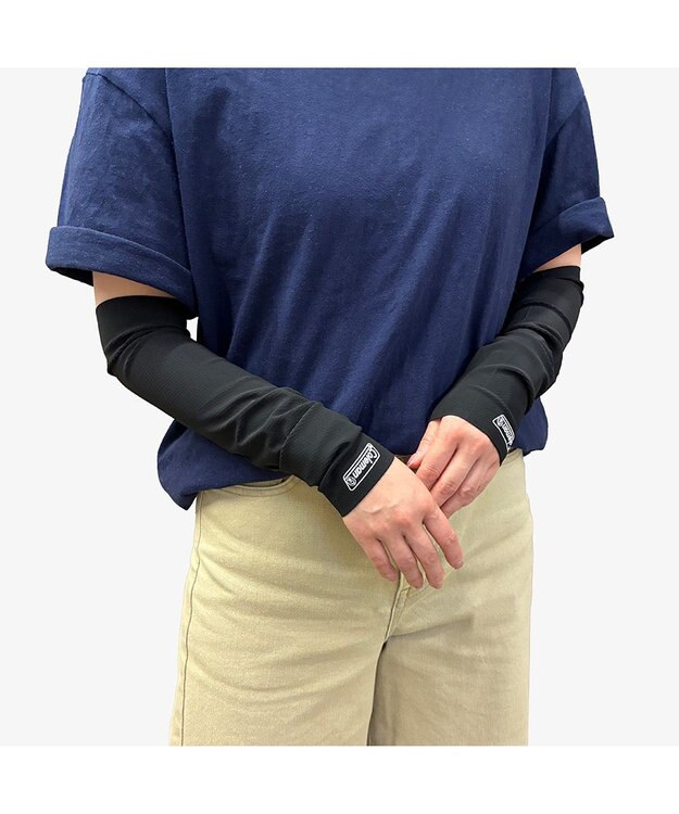 林八百吉商店 Coleman  冷感アームカバー ブラック