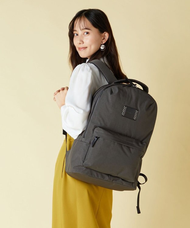 LA BAGAGERIE 【veganview】crinkle nylon backpack Lsize ダークグレー