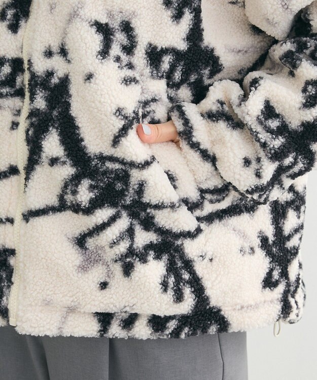 Green Parks リバーシブルプリント柄ボアブルゾン Ecru