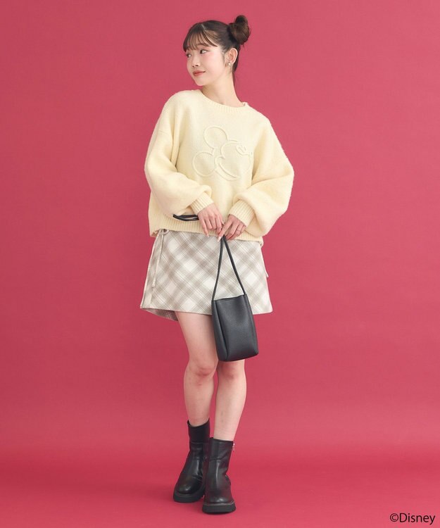 earth music&ecology Disney/ミッキーコード刺繍ニットプルオーバー アイボリー