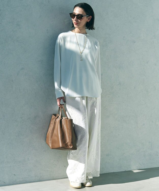 UNFILO 【ウエストゴム】ボタニカル エンブロイダリー パンツ エクリュ