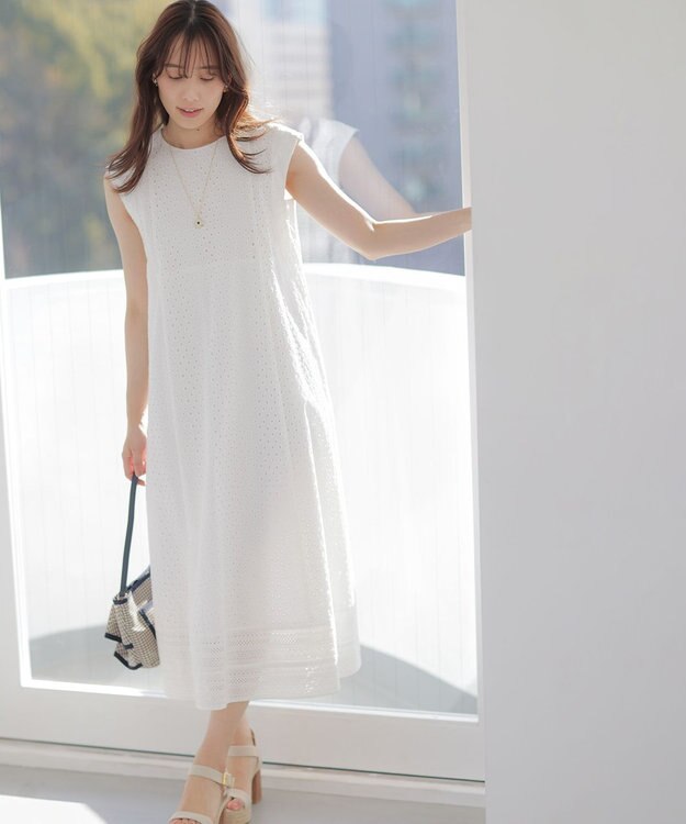組曲 【先行予約】エンブロイダリーレース ワンピース ホワイト系