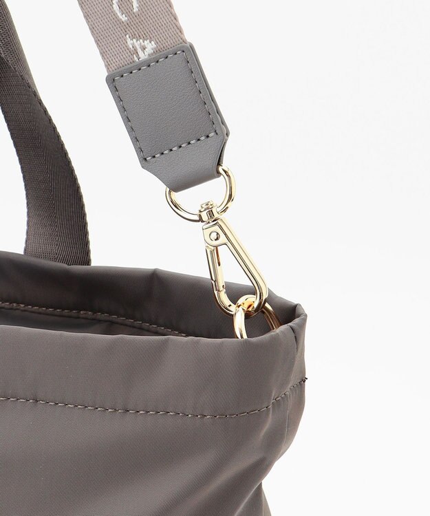 TOCCA 【WEB＆一部店舗限定】METRO NYLON TOTE L トートバッグ L ベージュ系