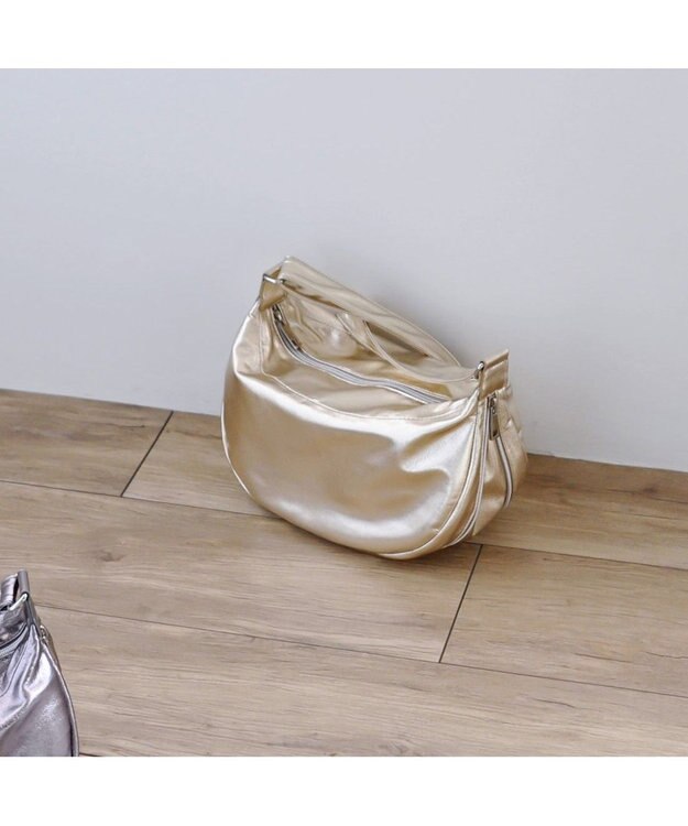 UNBILLION カシュカシュ cachecache / メタリックハーフムーンショルダー ゴールド