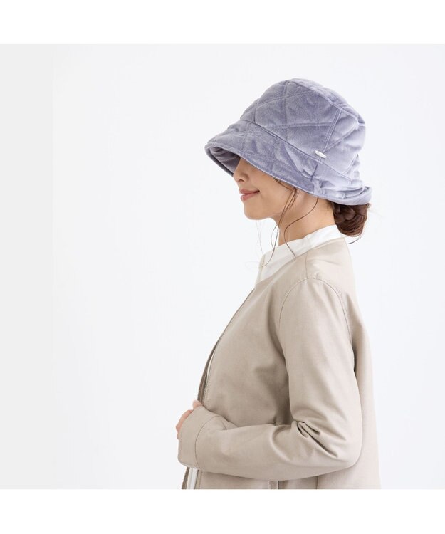 ATRENA 光電子糸キルティングバケハ ブルーグレー