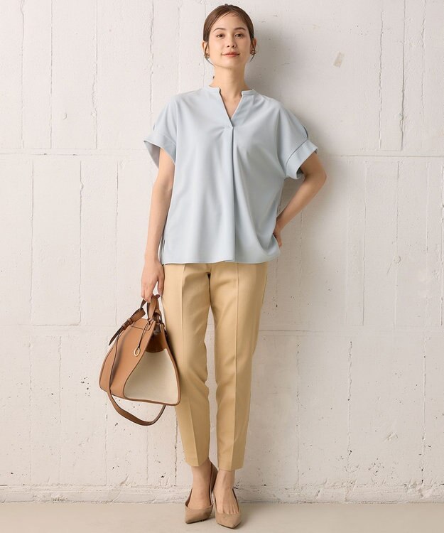 組曲 【WEB限定】ストレッチテーパード パンツ ベージュ系