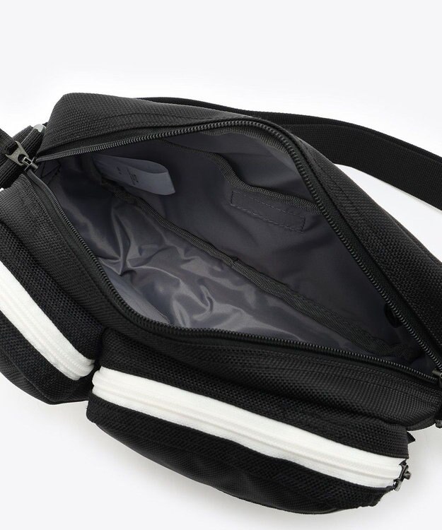 Columbia Columbia/ ブレムナースロープショルダー /コロンビア Black、 White