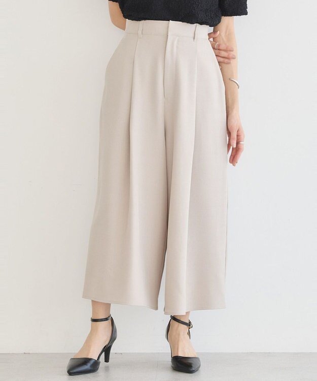 earth music&ecology クロップドパンツ Beige