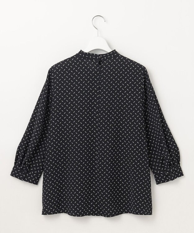 自由区 S 【セットアップ対応・洗える】ライトサテン8分袖 ブラウス ブラック系1